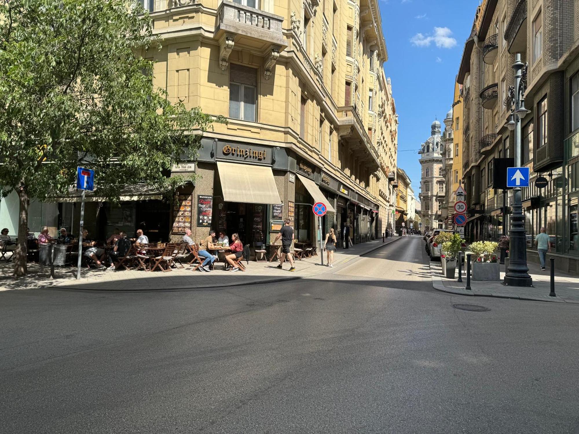 Imola'S Place In Downtown Budapest By The Danube Esterno foto